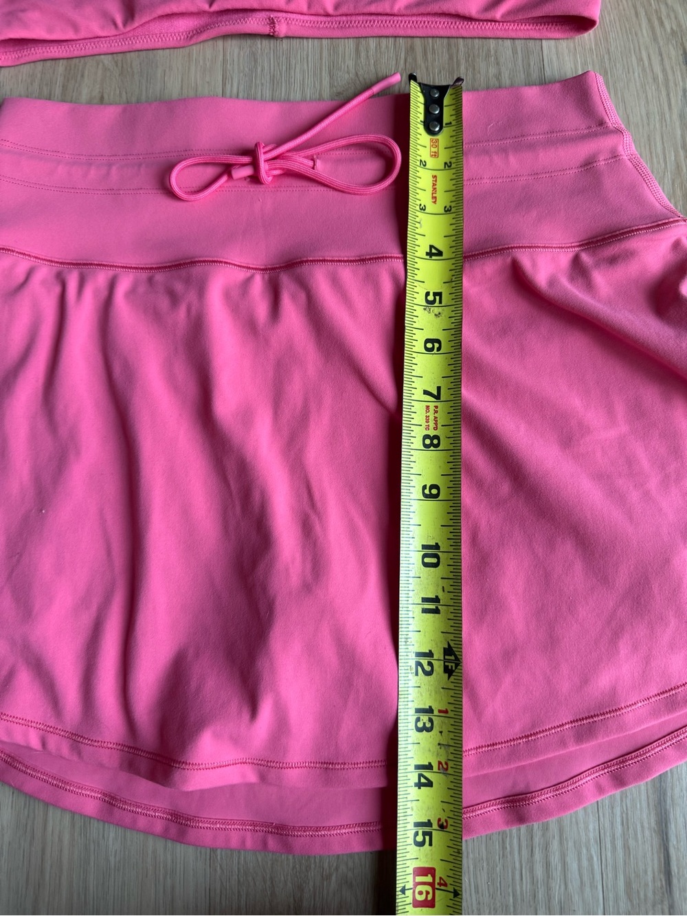 Vuori Sunset Pink SET All the Feels Bra Daily Skirt Sz L - Picture 3 of 4